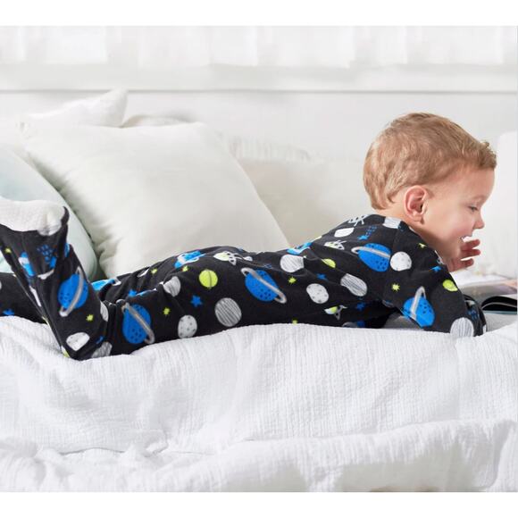 NWT Baby 2 Pack Gerber Alien Fleece Sleep Pajamas with Padded Feet - Picture 9 of 10